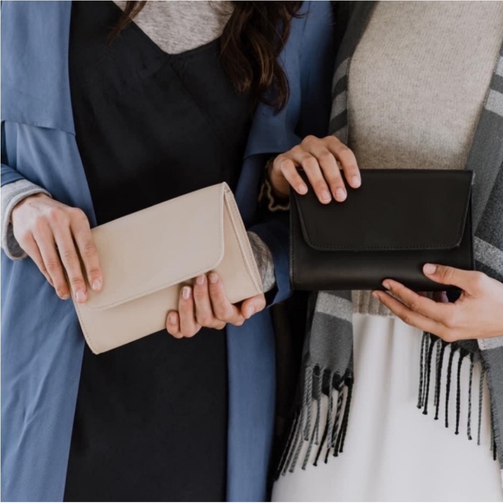 October Jaipur Vegan Leather Envelope Clutch NEW!